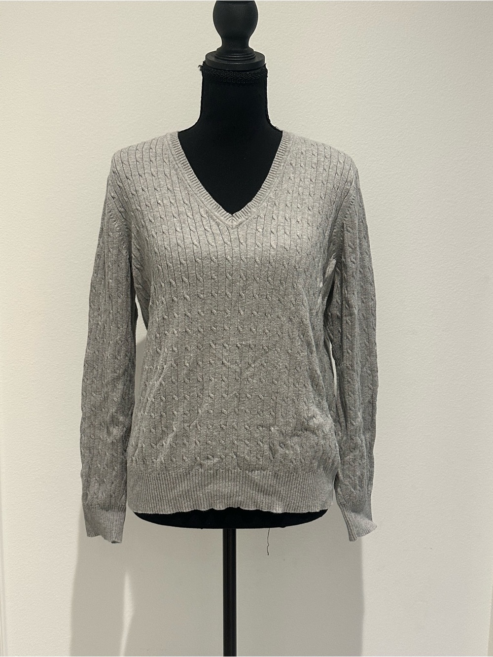 Kim Rogers Light Gray V-Neck Cable Knit Sweater